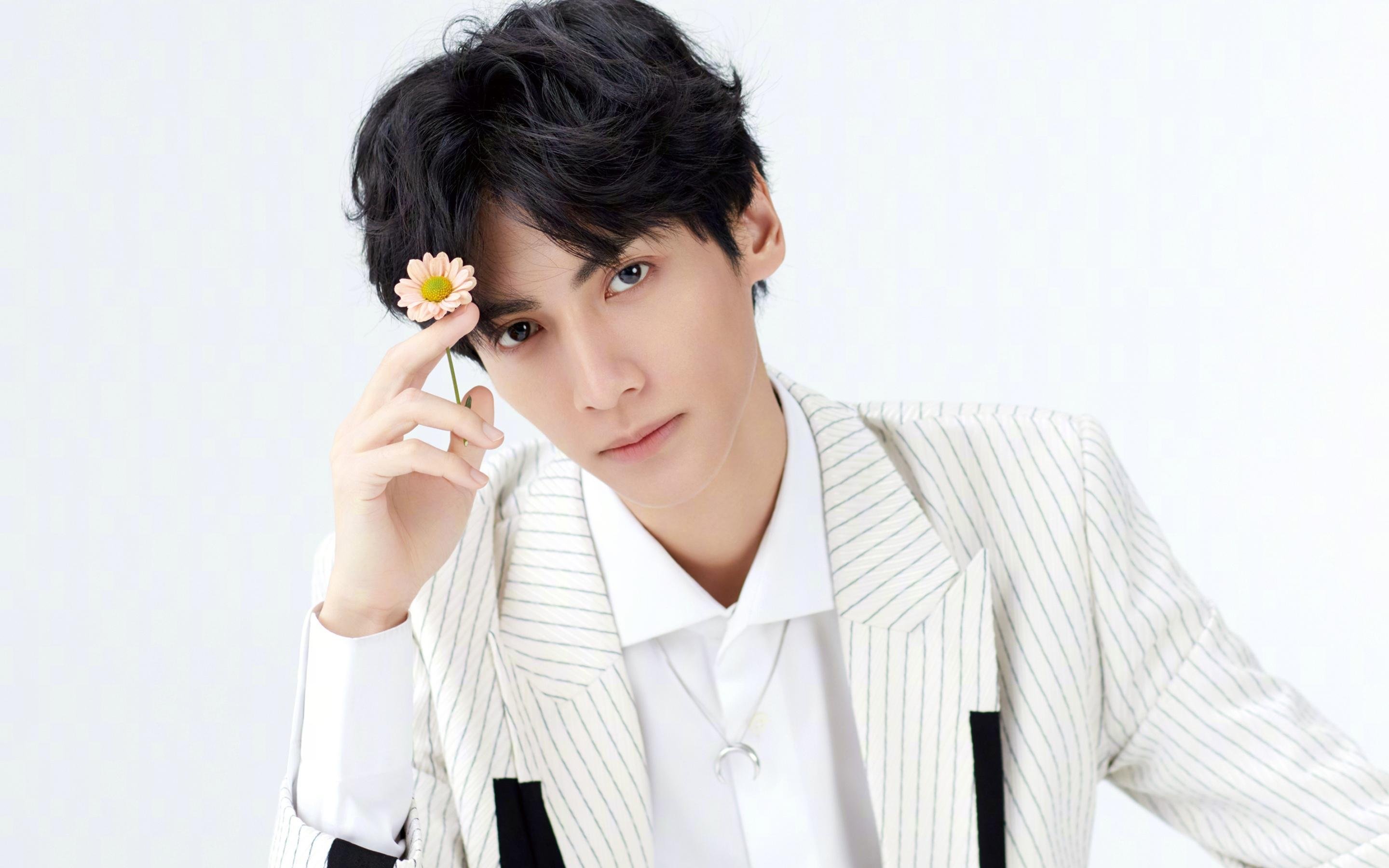 中国男篮攻防配合更加默契，聊聊中国男篮