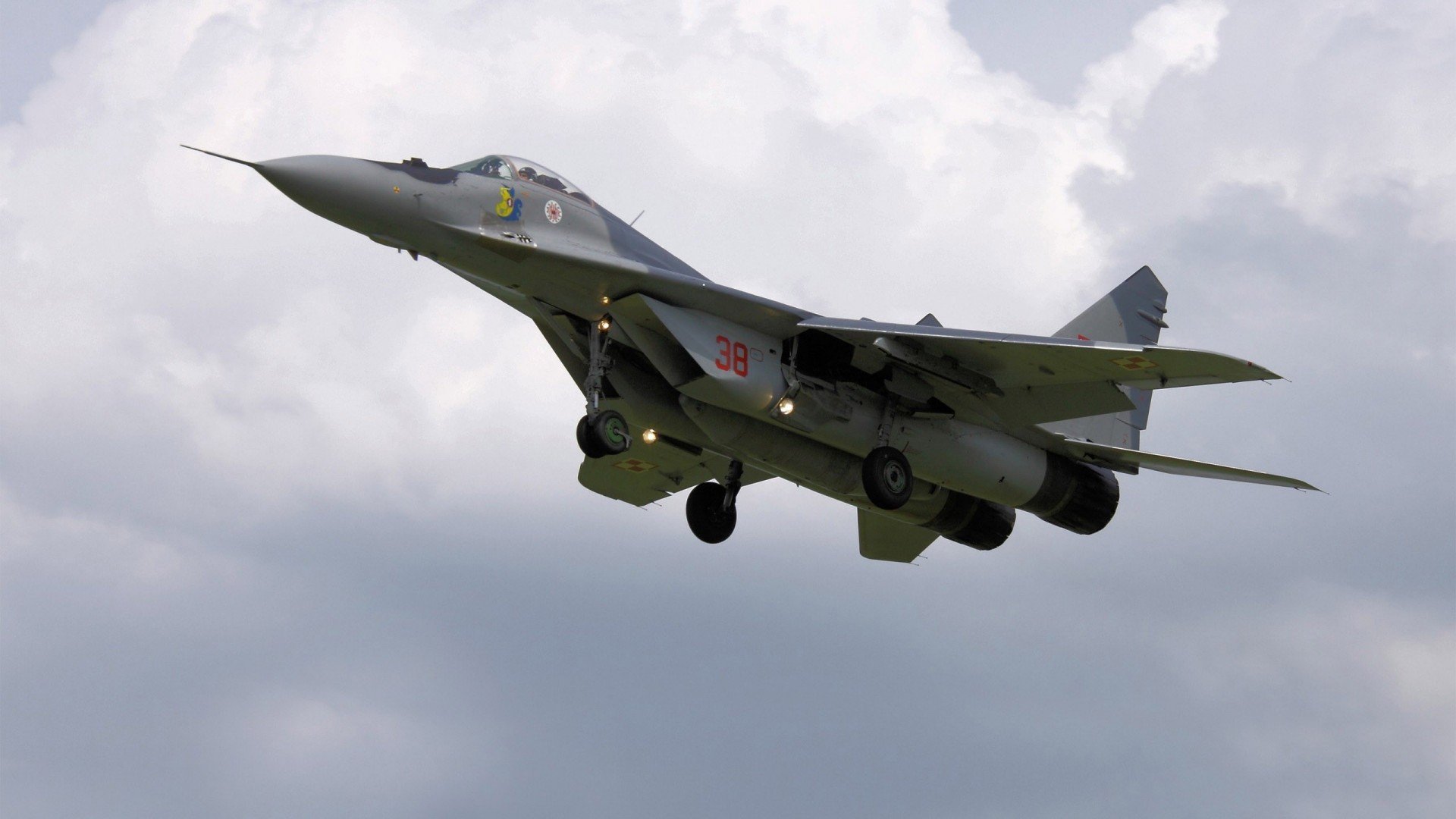 乐鱼体育网址-自由泳接力赛突尼斯突破自我，4×200自由泳接力比赛视频